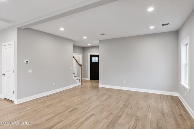 42 W Mohawk Drive, Little Egg Harbor, NJ 08087