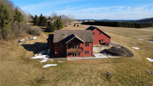 N6387 Rye Bluff Road, Black River Falls, WI 54615