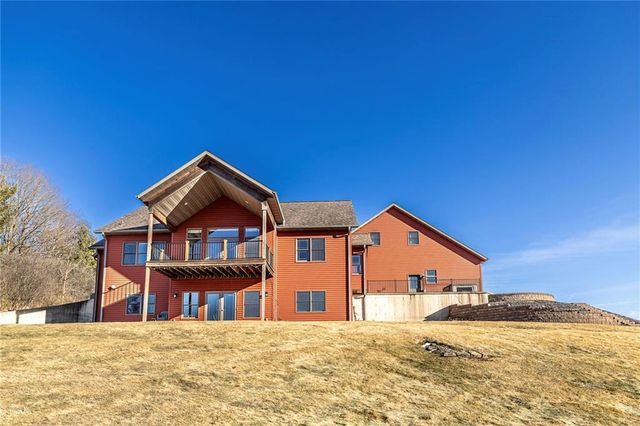 N6387 Rye Bluff Road, Black River Falls, WI 54615