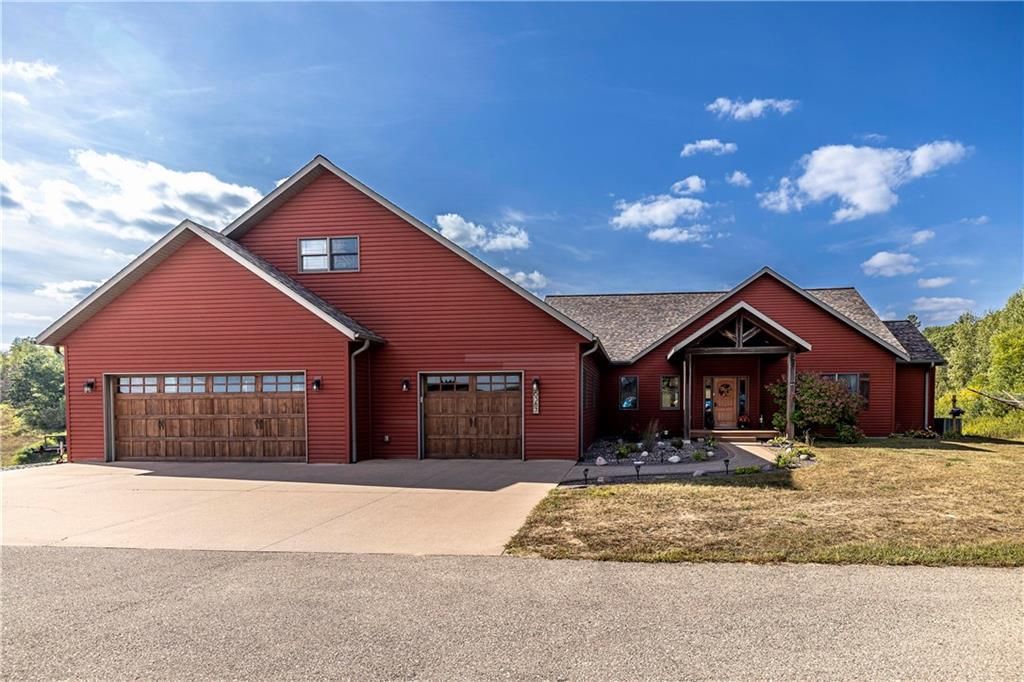 N6387 Rye Bluff Road, Black River Falls, WI 54615