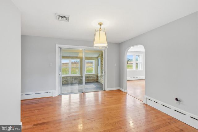 1576 BROADRUN RD, Downingtown, PA 19335