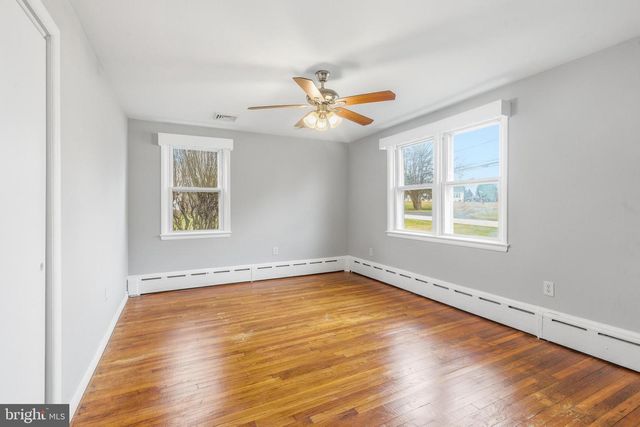 1576 BROADRUN RD, Downingtown, PA 19335