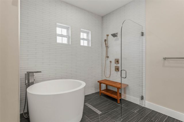 230 E ROCKWOOD WAY, Winter Park, FL 32789