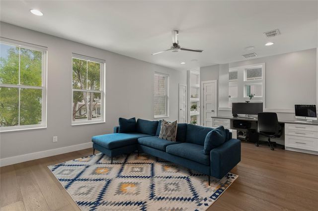 230 E ROCKWOOD WAY, Winter Park, FL 32789