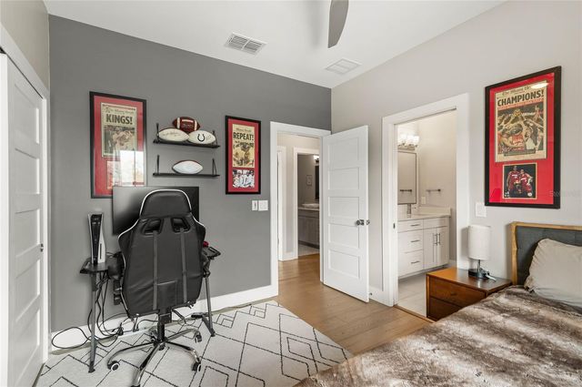 230 E ROCKWOOD WAY, Winter Park, FL 32789