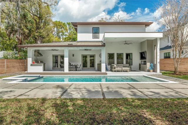 230 E ROCKWOOD WAY, Winter Park, FL 32789