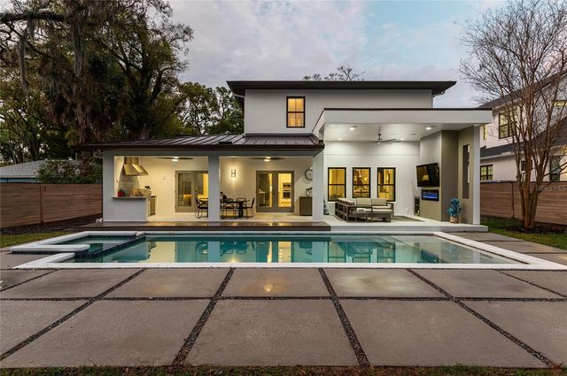 230 E ROCKWOOD WAY, Winter Park, FL 32789