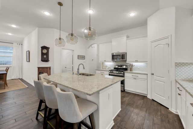 164 Fox Trail Road, Montgomery, TX 77316