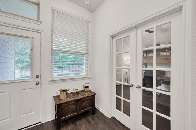 164 Fox Trail Road, Montgomery, TX 77316