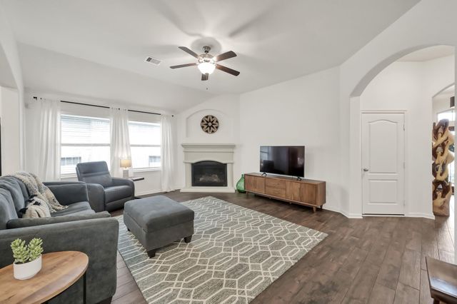 164 Fox Trail Road, Montgomery, TX 77316