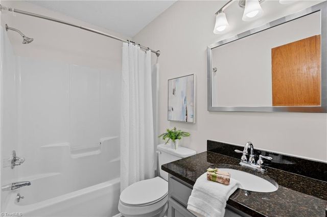 206 Lee Street, Jamestown, NC 27282