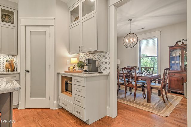 104 Lookout Court, Blountville, TN 37617