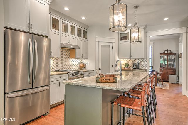 104 Lookout Court, Blountville, TN 37617