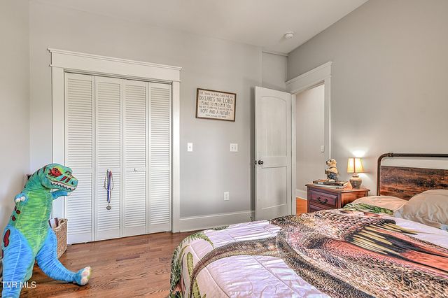 104 Lookout Court, Blountville, TN 37617