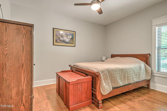 104 Lookout Court, Blountville, TN 37617