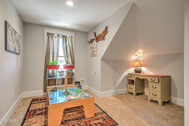 104 Lookout Court, Blountville, TN 37617