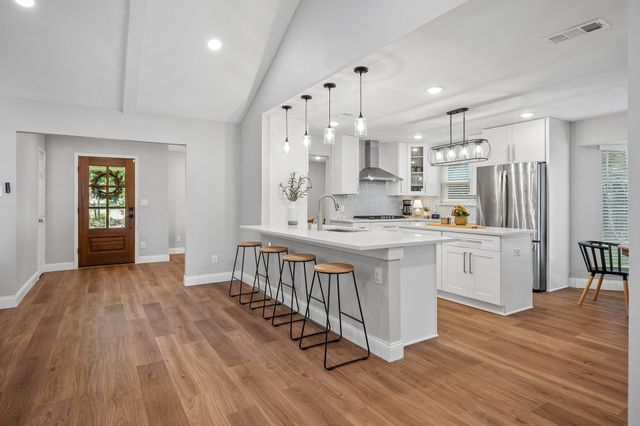 218 High Brook Drive, Richardson, TX 75080