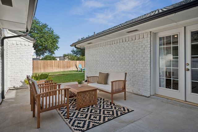 218 High Brook Drive, Richardson, TX 75080