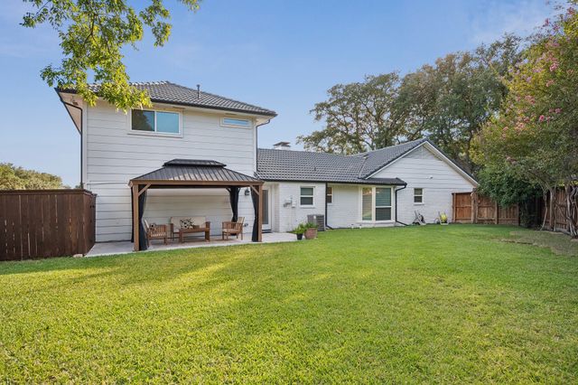 218 High Brook Drive, Richardson, TX 75080