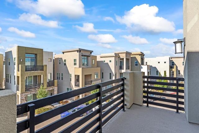 5806 Huntley Avenue, Dublin, CA 94568
