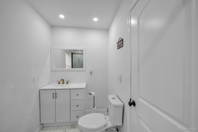 7416 Hanover Avenue, Detroit, MI 48206