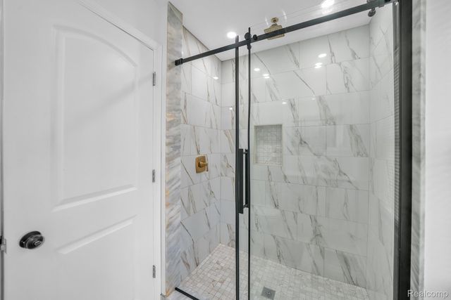 7416 Hanover Avenue, Detroit, MI 48206