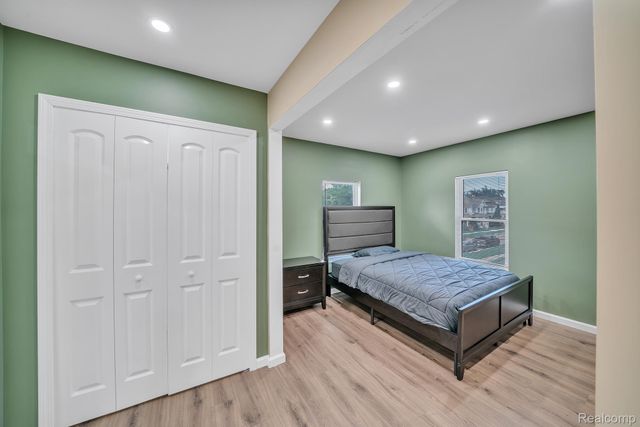 7416 Hanover Avenue, Detroit, MI 48206