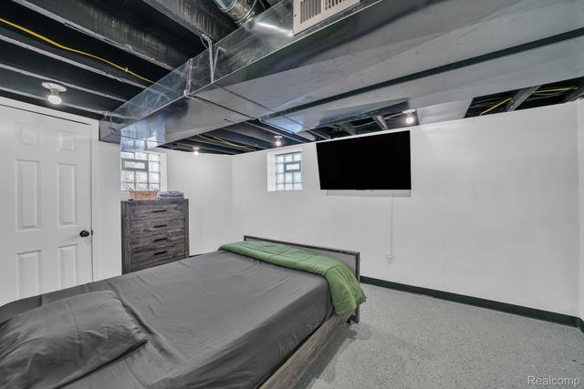 7416 Hanover Avenue, Detroit, MI 48206