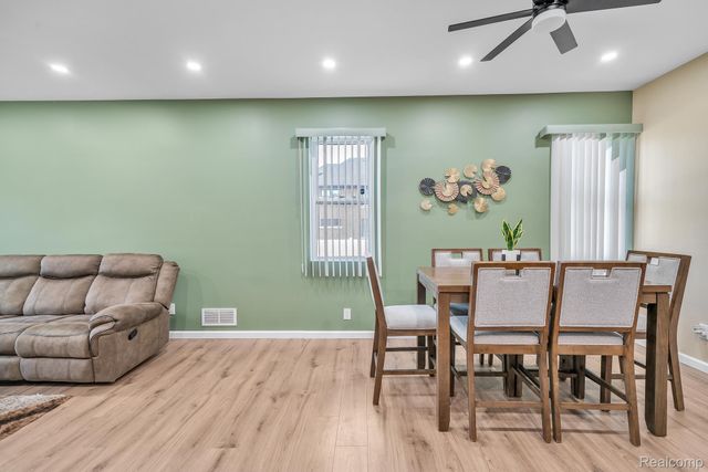 7416 Hanover Avenue, Detroit, MI 48206