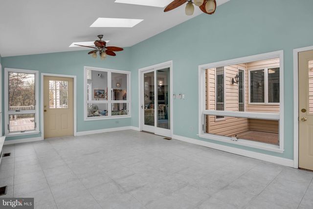 2004 MOUNTAIN PINE DR, Mechanicsburg, PA 17050