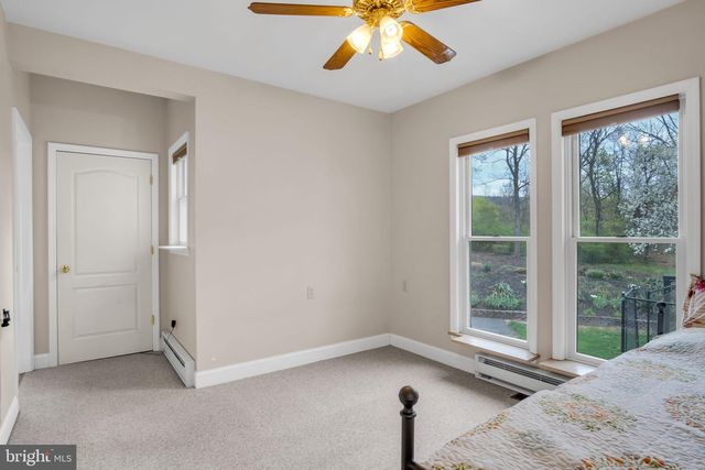 2004 MOUNTAIN PINE DR, Mechanicsburg, PA 17050