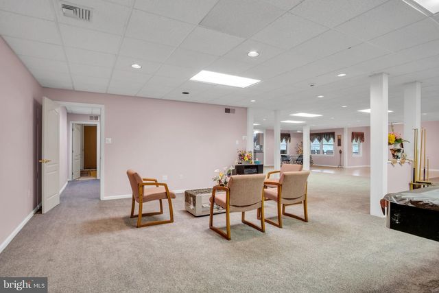 2004 MOUNTAIN PINE DR, Mechanicsburg, PA 17050