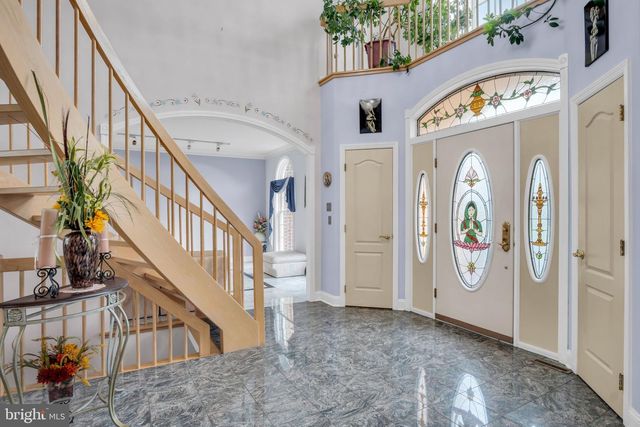 2004 MOUNTAIN PINE DR, Mechanicsburg, PA 17050