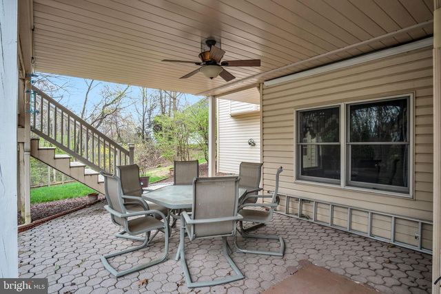 2004 MOUNTAIN PINE DR, Mechanicsburg, PA 17050