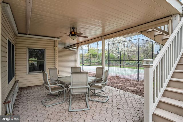2004 MOUNTAIN PINE DR, Mechanicsburg, PA 17050