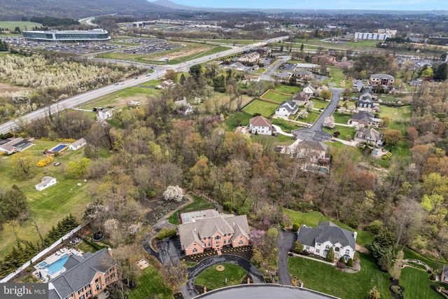 2004 MOUNTAIN PINE DR, Mechanicsburg, PA 17050