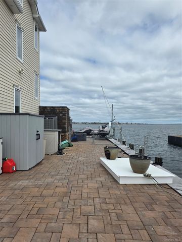 75 Yacht Club Road, Babylon, NY 11702