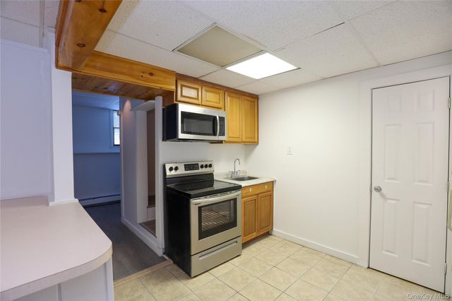 38 Roxanne Boulevard, Lloyd, NY 12528