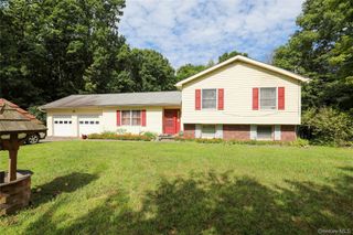 38 Roxanne Boulevard, Lloyd, NY 12528