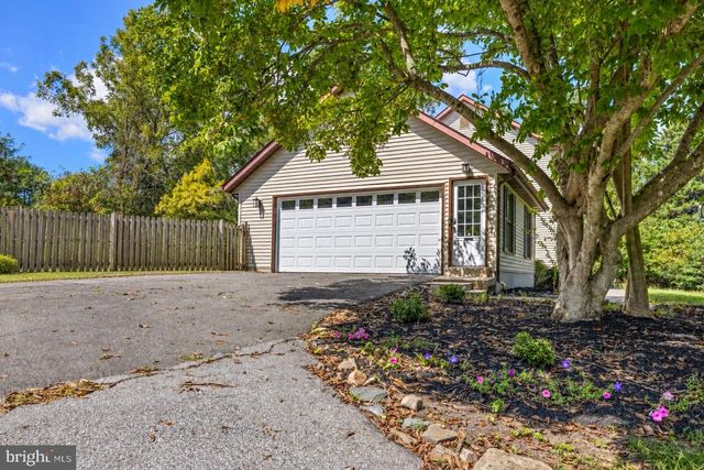 6425 DANT DR, Owings, MD 20736