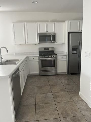 8953 W Palo Verde Drive, Glendale, AZ 85305