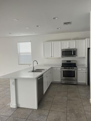 8953 W Palo Verde Drive, Glendale, AZ 85305