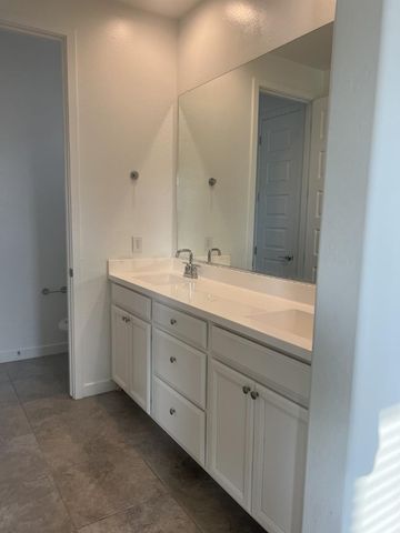 8953 W Palo Verde Drive, Glendale, AZ 85305