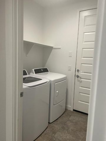 8953 W Palo Verde Drive, Glendale, AZ 85305