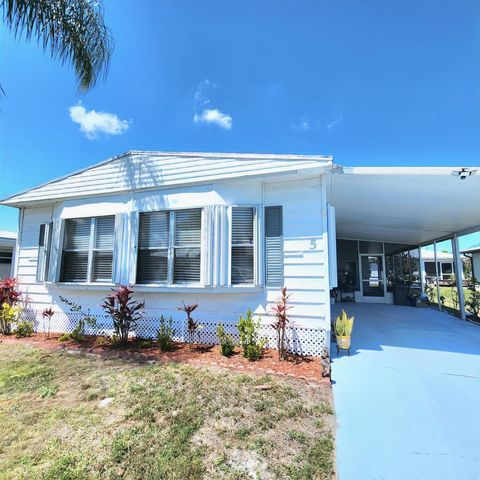 5 El Portal Lane, Port St. Lucie, Port St Lucie, FL 34952