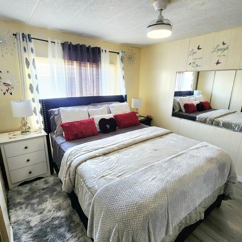 5 El Portal Lane, Port St. Lucie, Port St Lucie, FL 34952