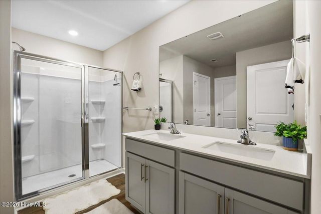 1441 N Wilshire Court, Kinston, NC 28504