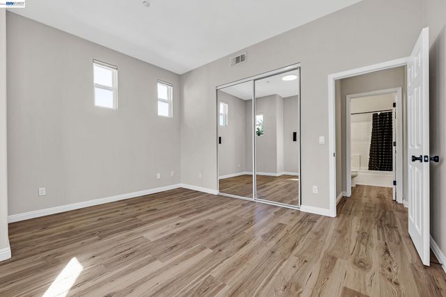 612 Artistic Pl, Hayward, CA 94541