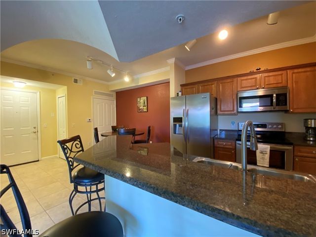 12970 Positano CIR 206, Naples, FL 34105