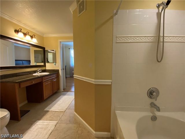 12970 Positano CIR 206, Naples, FL 34105